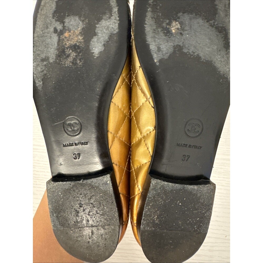 Chanel EU 37 Bronze Patent Leather  CC Logo Now Classic Ballet Flats Authentic - Picture 9 of 11